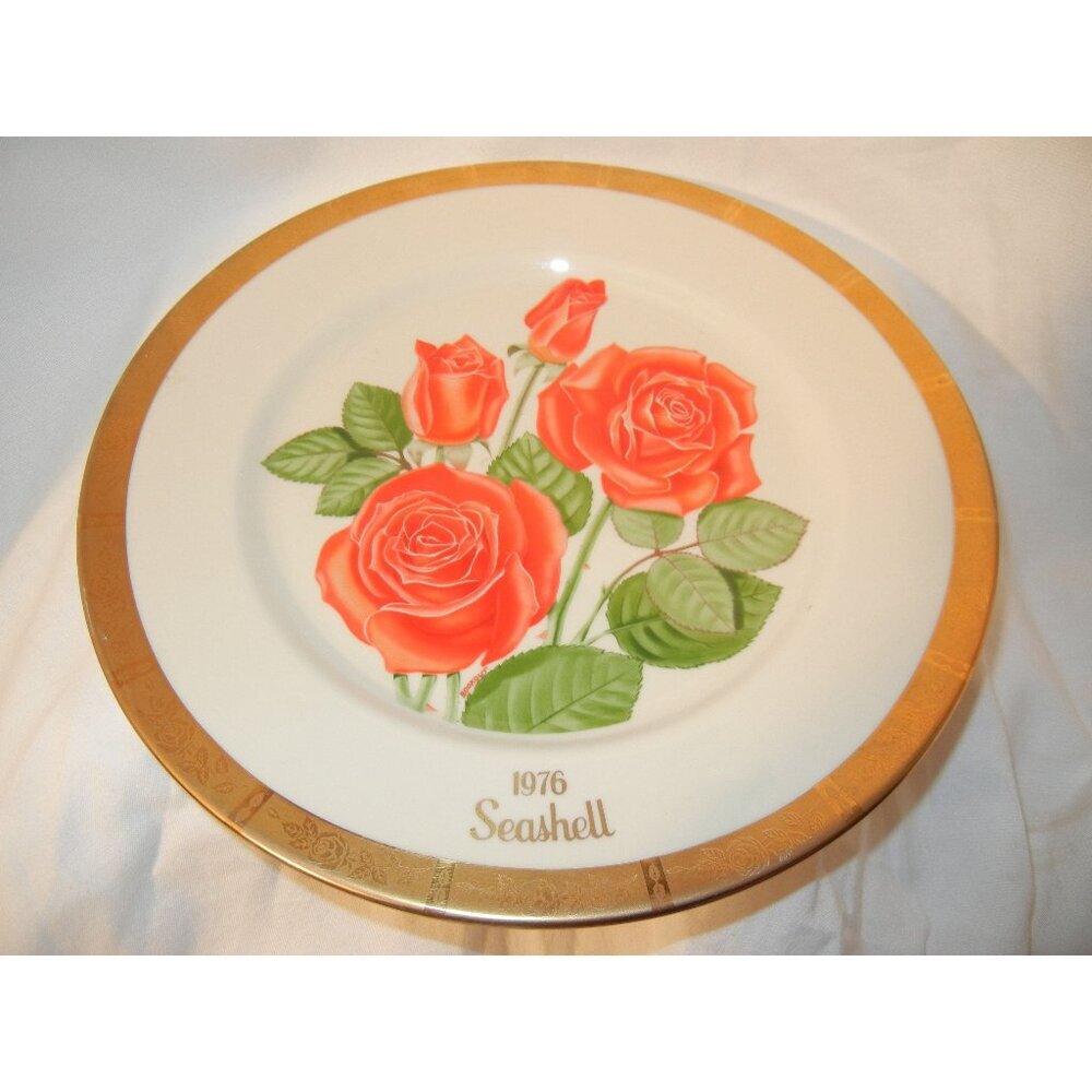 Gorham ALL AMERICAN ROSE Seashell Collector Plate 1976 floral roses red white